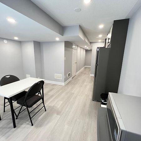 Beautiful Vacation Home Near Toronto Airport Mississauga Quarto foto
